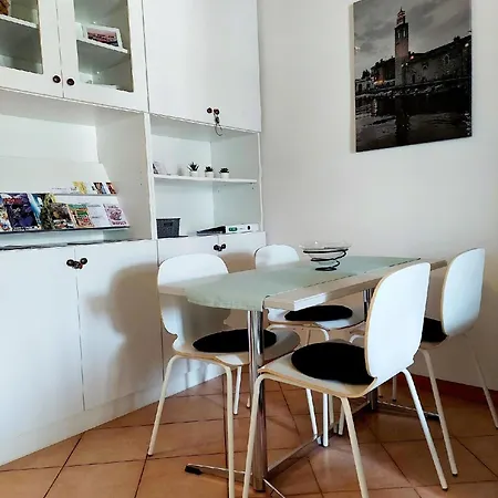 Gesamte In Cola Mit Privatem Garten * Lazise